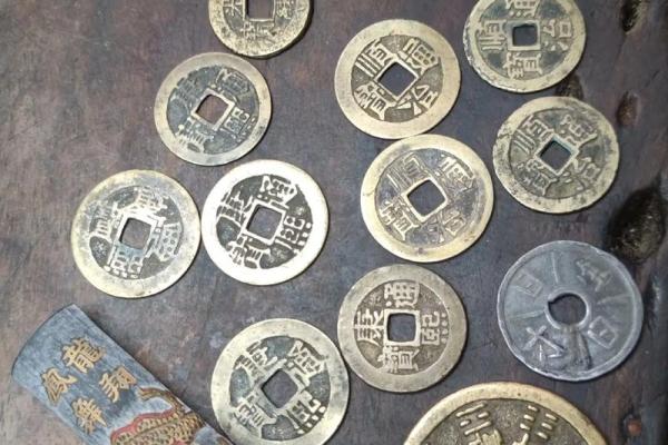 十二生肖八卦花钱：财运亨通，福禄双全